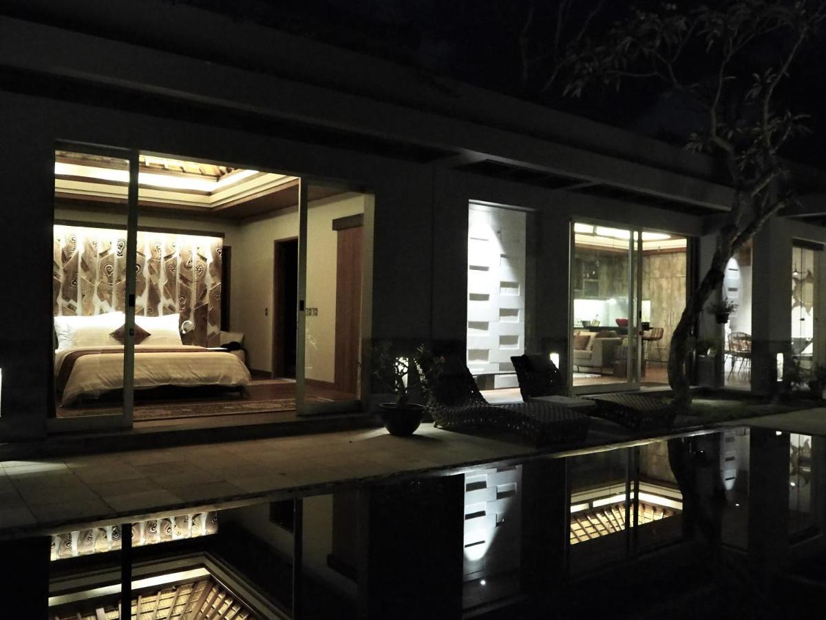 Pronoia Beach Resort Jimbaran Exterior foto