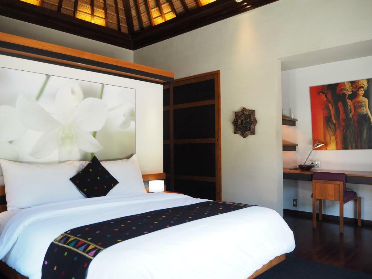 Pronoia Beach Resort Jimbaran Exterior foto